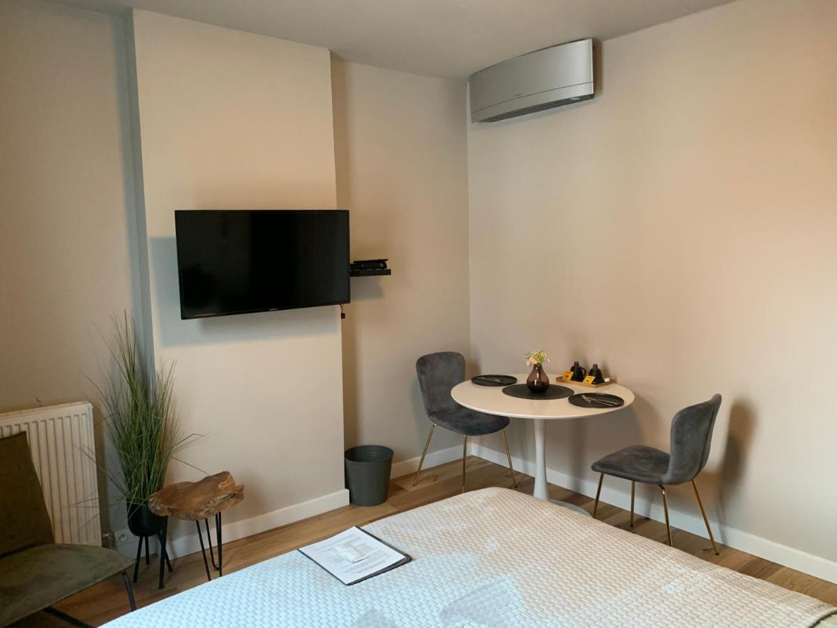 Goodnight Leuven Mini Hotel - Self Check-In Экстерьер фото